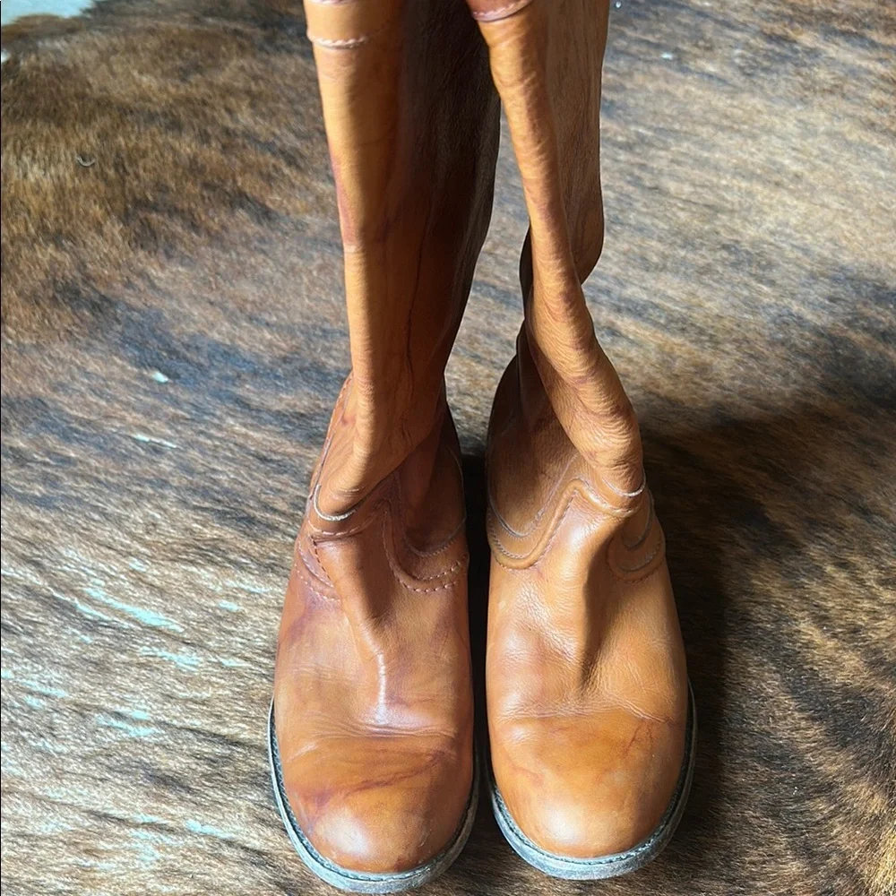 Women‘s Frye Tan Leather Boots - Picture 1 of 9